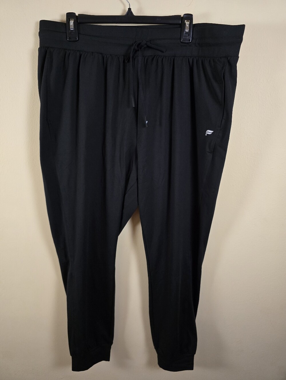 Fabletics Women's Cloud Jersey Jogger Black Size XXL/1X Soft Comfy NEW